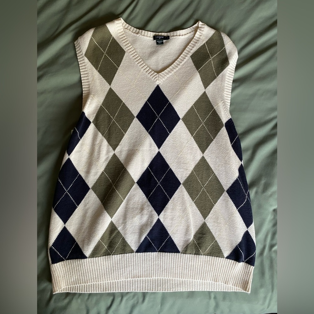White, blue and green jcrew sweater vest in a men’s size medium